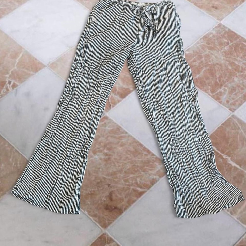 A New Day black + white striped linen pants with a wide leg Size XS